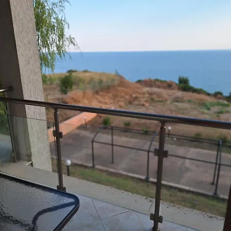Apartment Private A12 In July Morning Seaside Kavarna