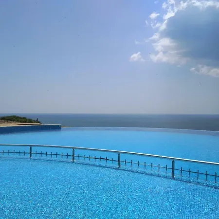 Apartment Private A12 In July Morning Seaside Kavarna